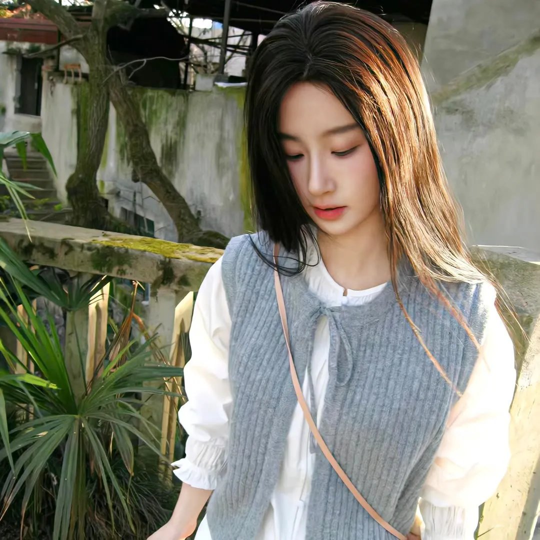播音台的姊妹花