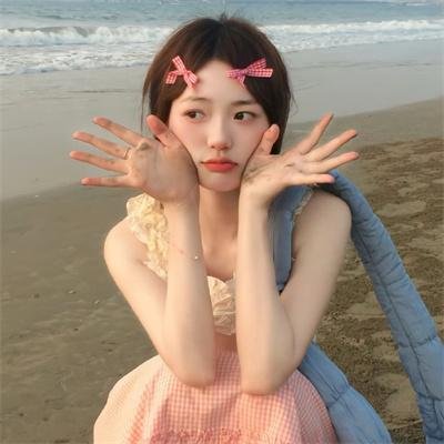 一个攞景的少年